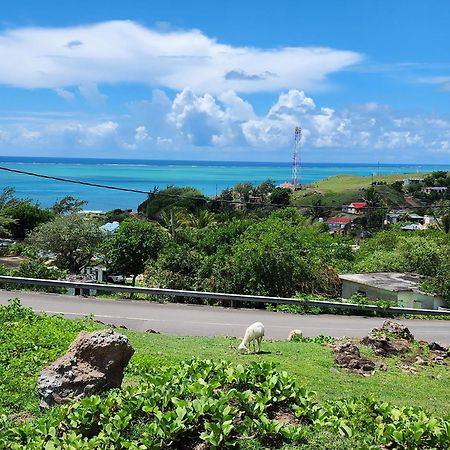 Chez Tonio Magic Ocean View Villa Port South East ภายนอก รูปภาพ