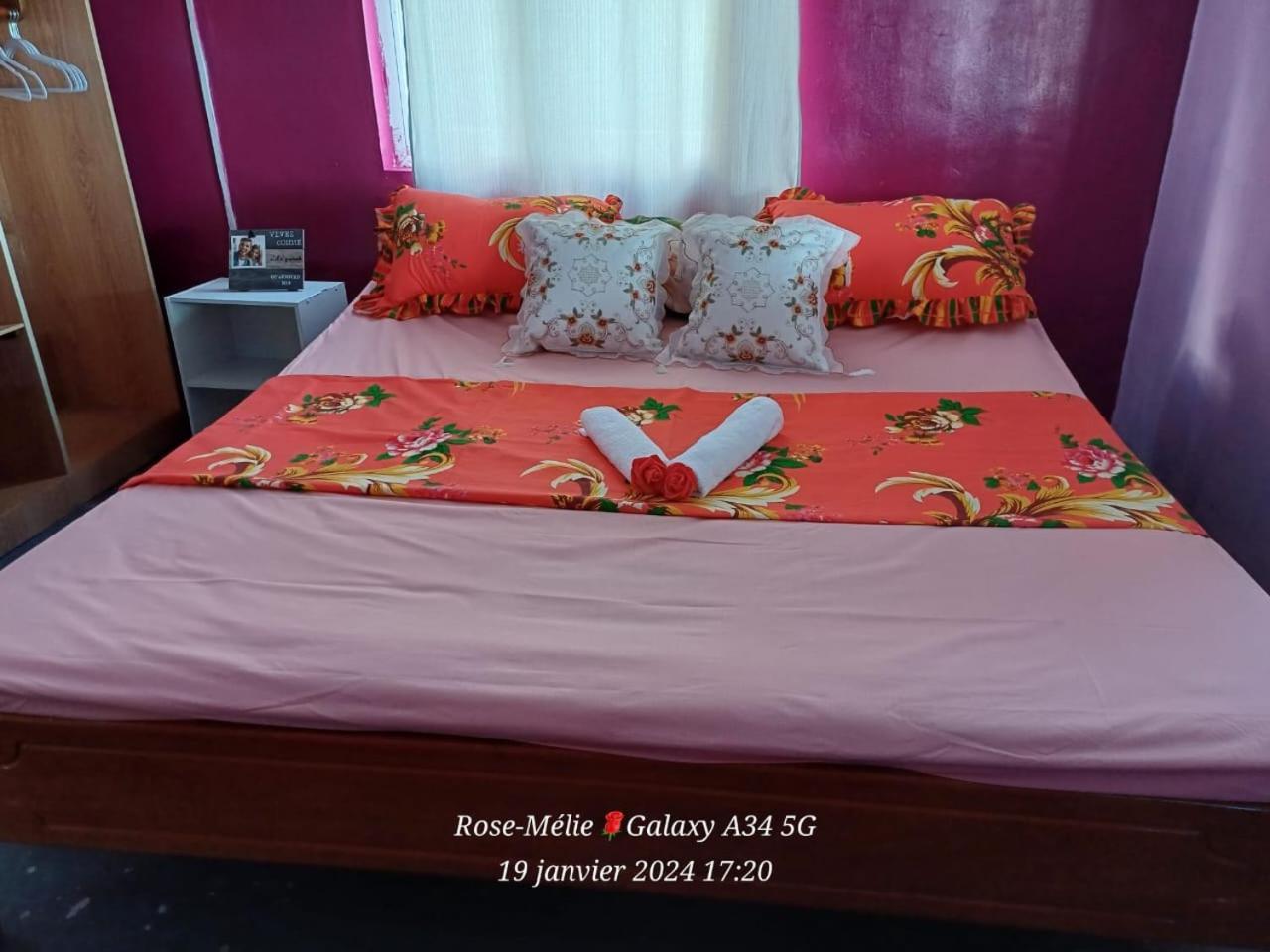 Chez Tonio Magic Ocean View Villa Port South East ภายนอก รูปภาพ