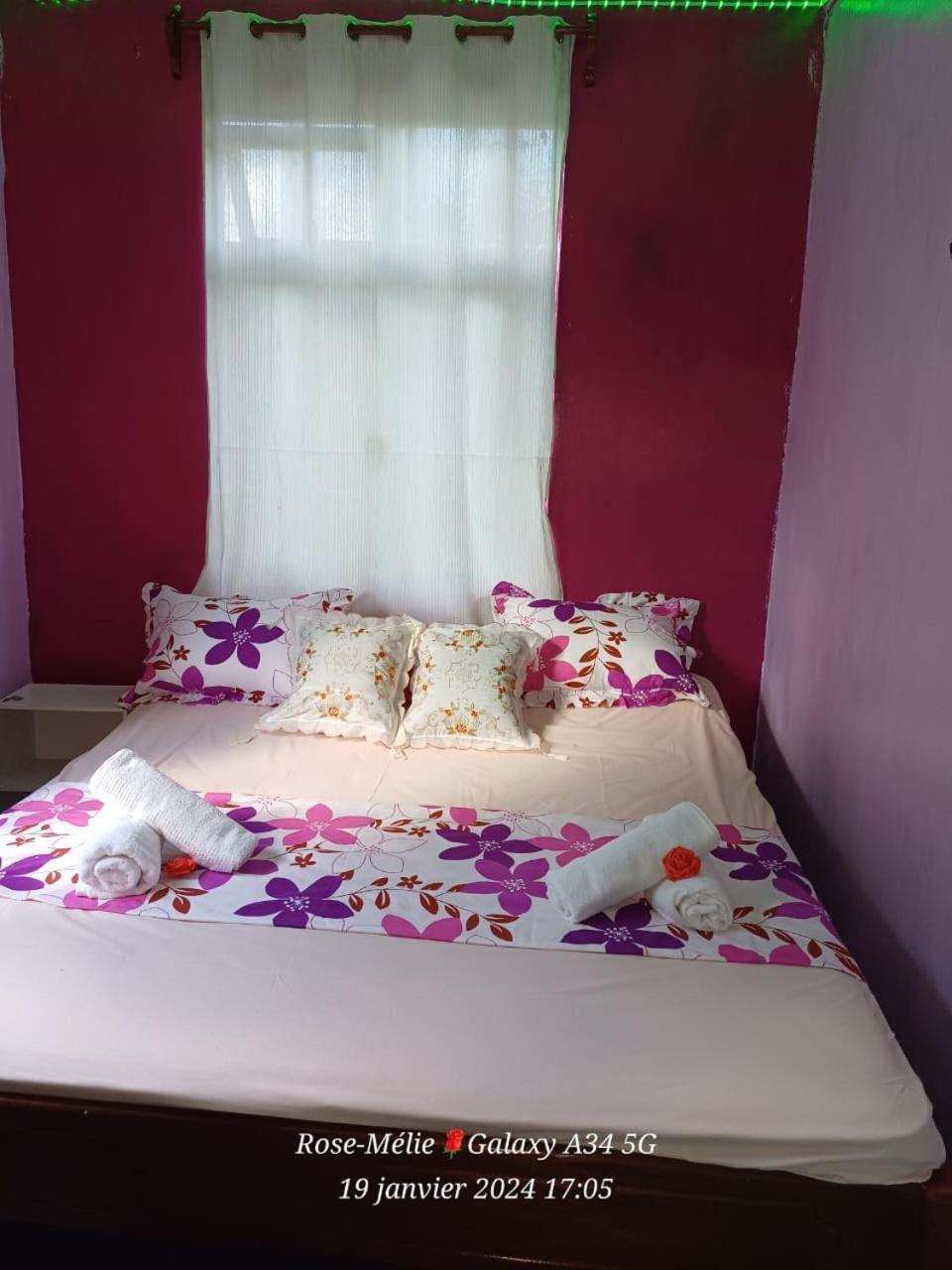 Chez Tonio Magic Ocean View Villa Port South East ภายนอก รูปภาพ